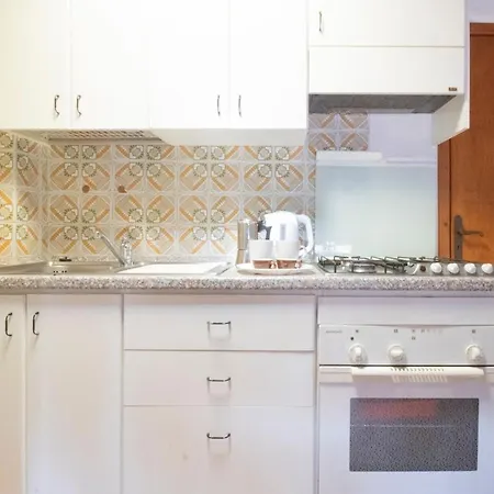 5 Beds Wi-fi Ac 5 Minutes From The Sea *