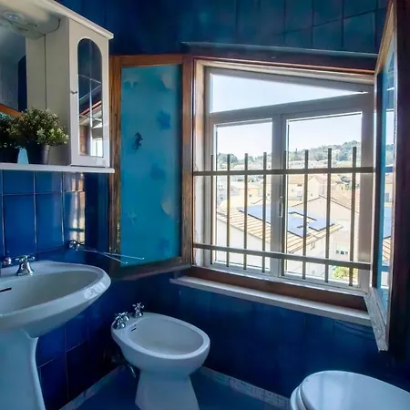 5 Beds Wi-fi Ac 5 Minutes From The Sea *